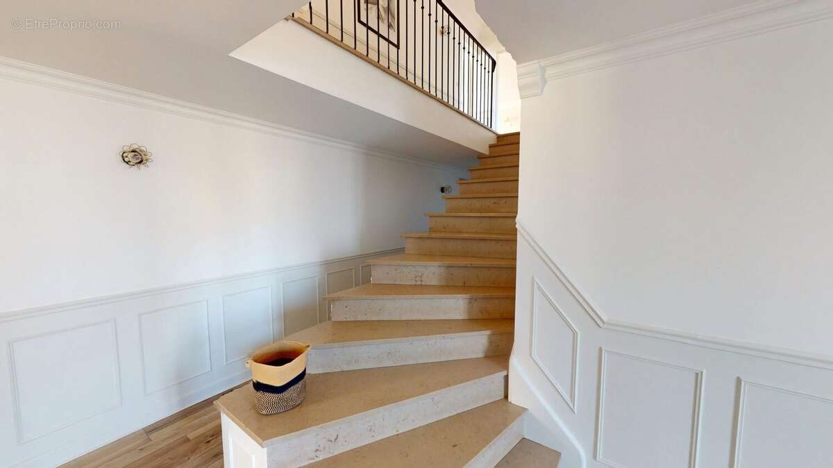 Maison à SAINT-DENIS-EN-VAL