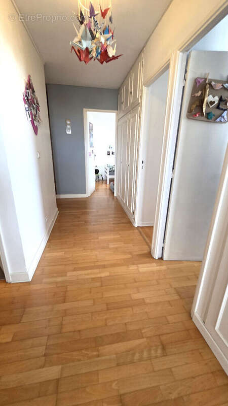 Appartement à HOUILLES