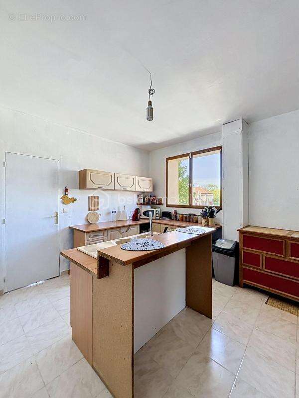 Maison à VIELS-MAISONS