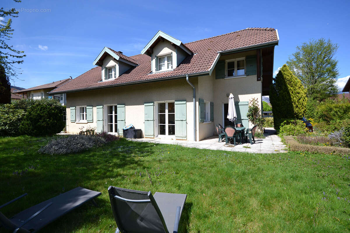 Maison à SAINT-JORIOZ