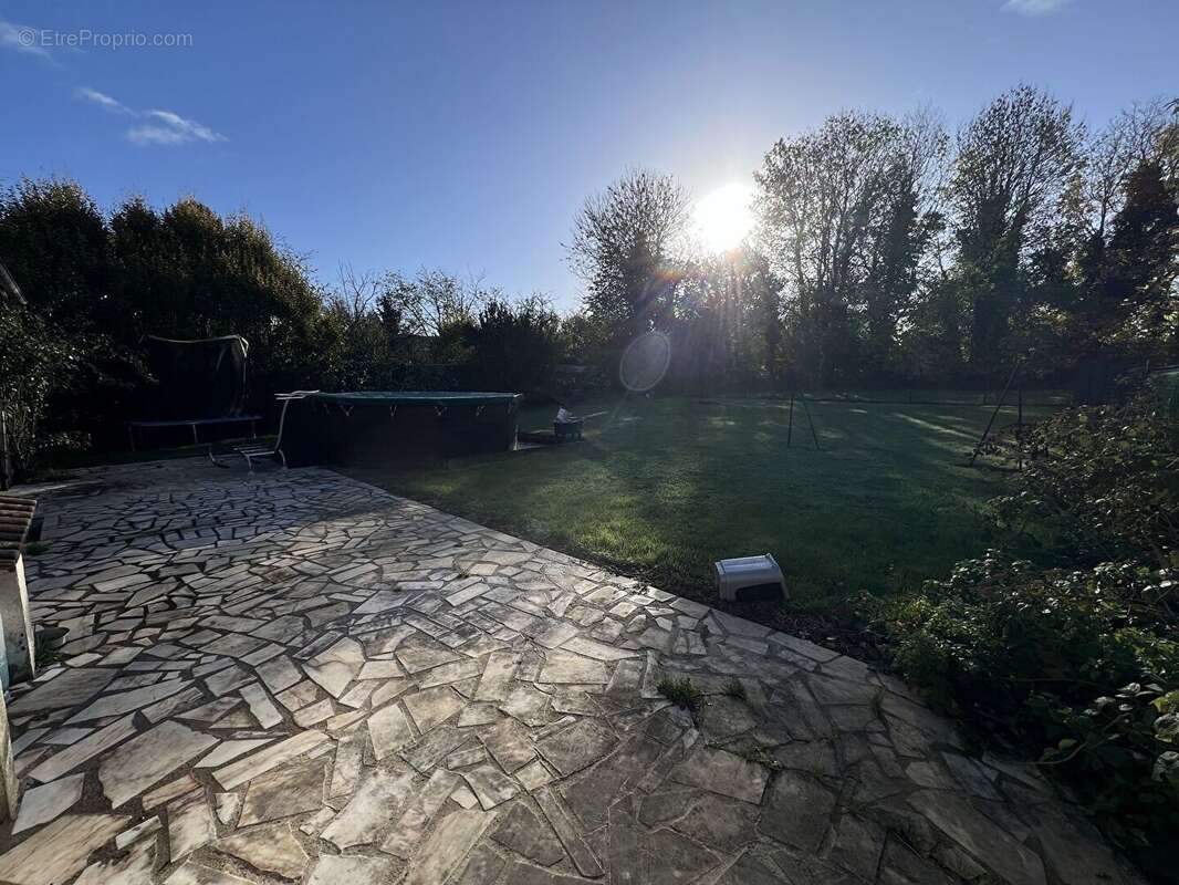 Maison à NANTEUIL-LES-MEAUX