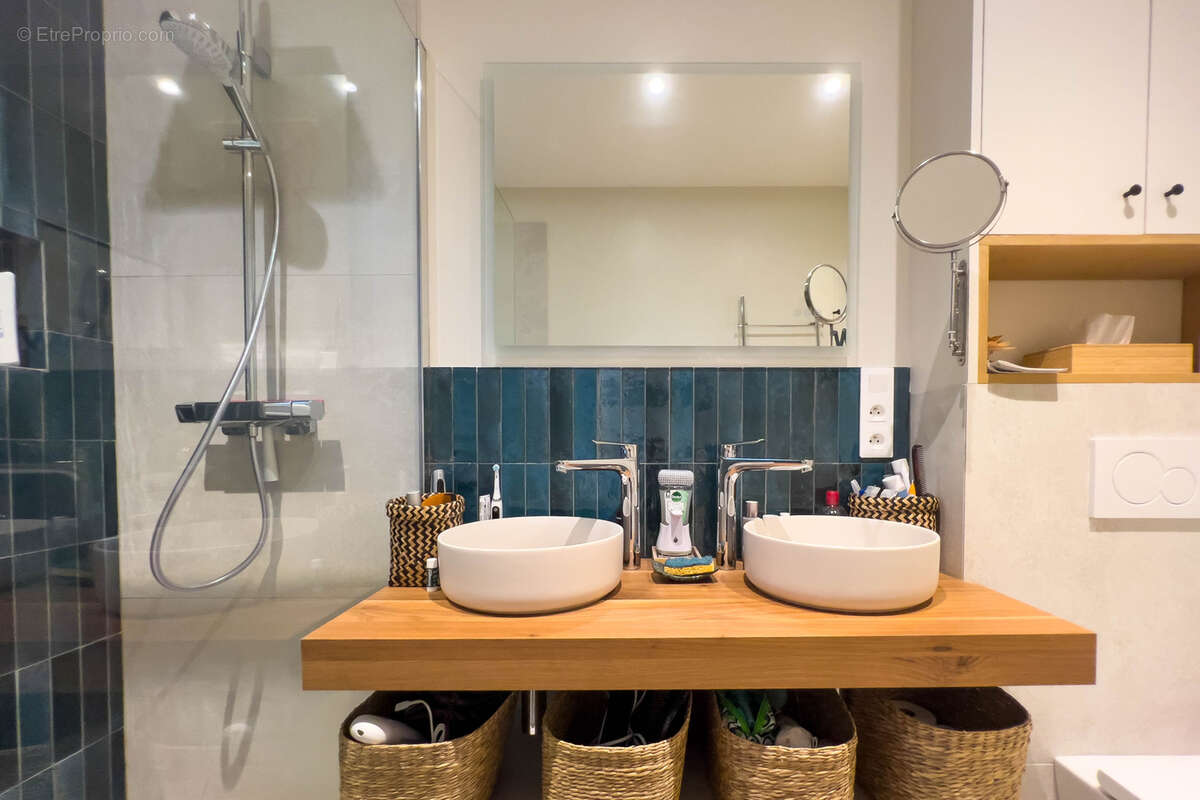 Maison à COLLOBRIERES