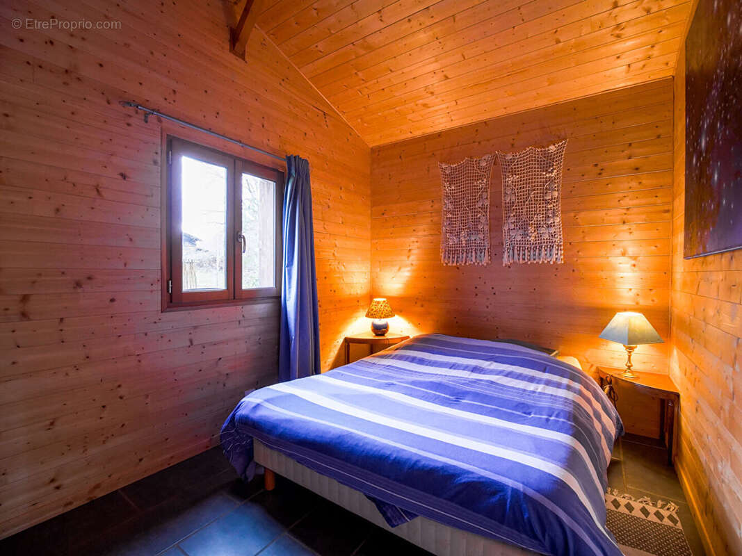 Maison à COMMENSACQ