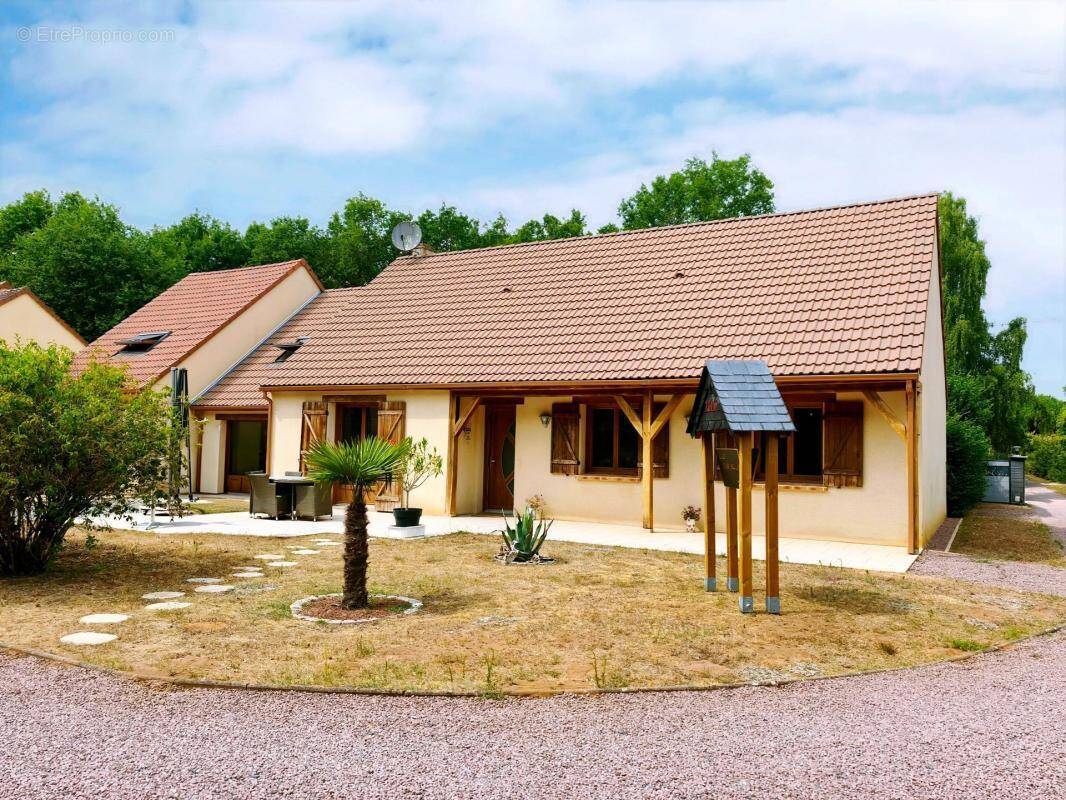 Maison à SAINT-MARS-LA-BRIERE