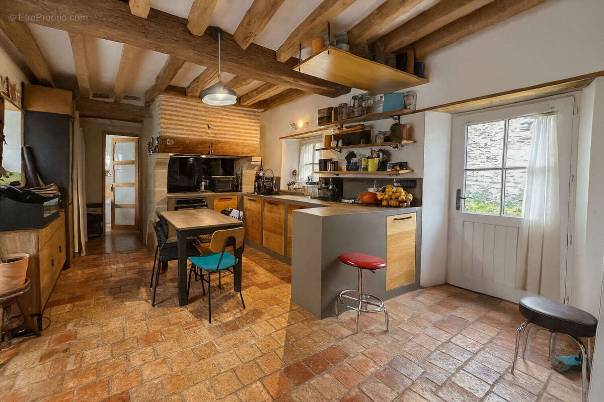 Maison à SAINT-MATHURIN-SUR-LOIRE