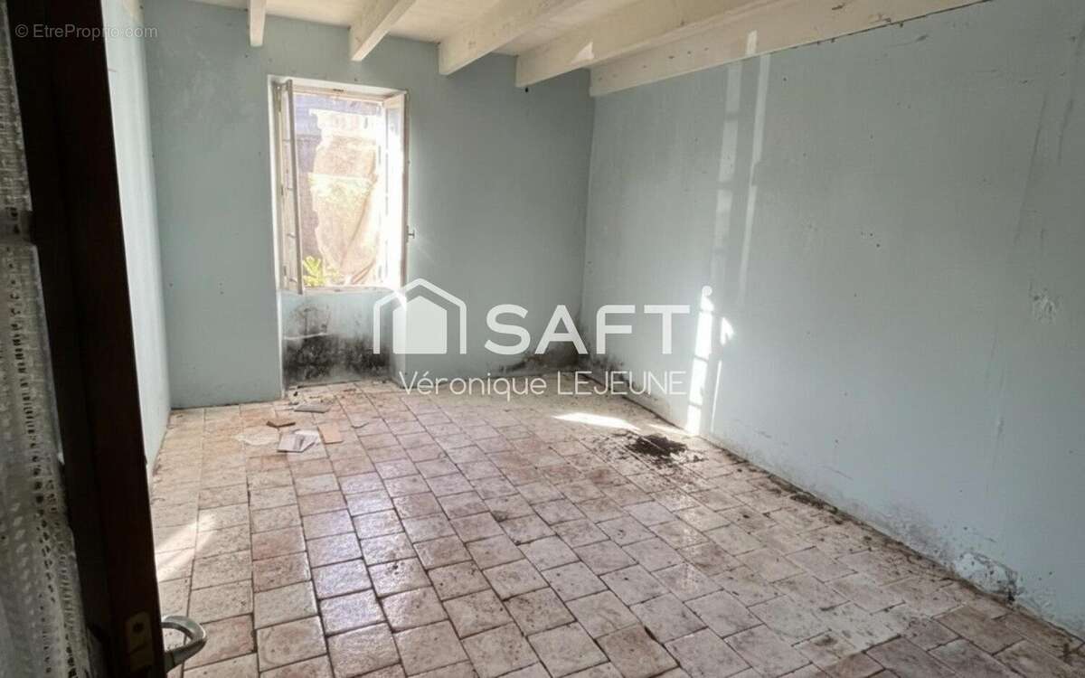 Maison 150 m² à Castella  - photo 7