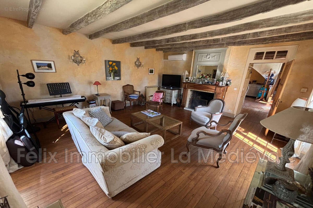 Maison à VITRAC