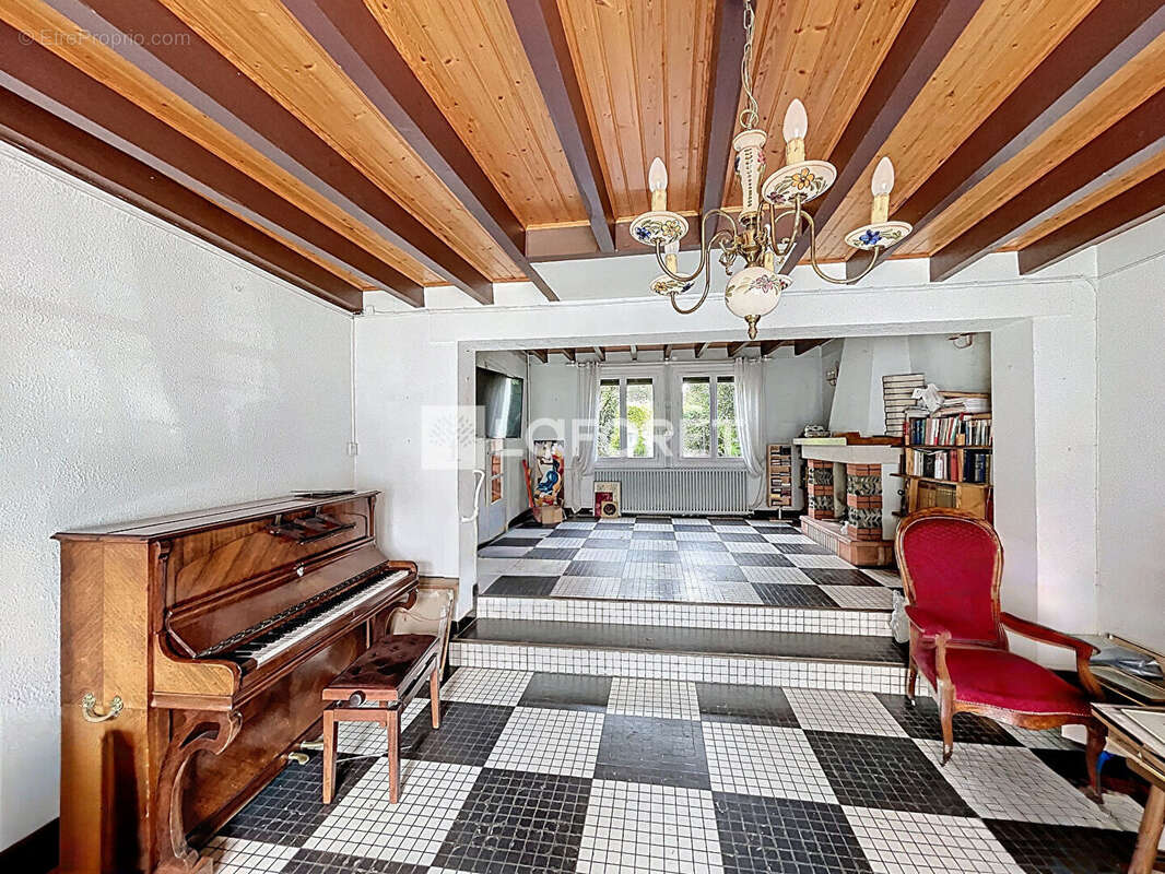 Maison à CASTELSARRASIN