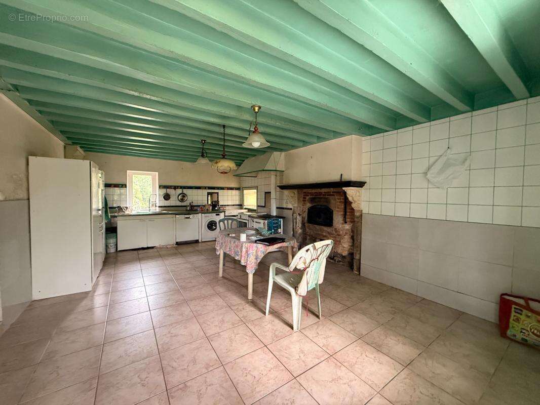 Propriété de caractère 284m² habitable, 5 chambres, annexe + grange sur terrain de 6885m² 197 000 € - photo 22