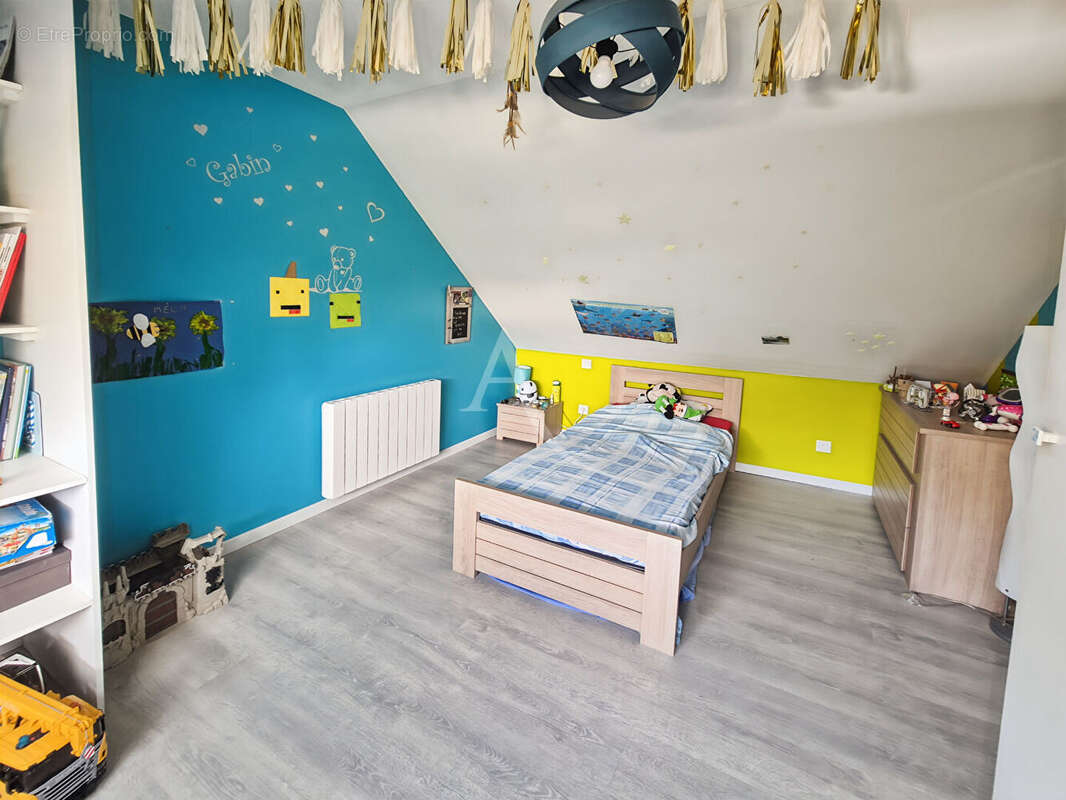 Maison La Jumelliere 6 pièce(s) 125.82 m2 - photo 8
