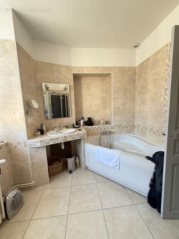 Maison à FRESSELINES