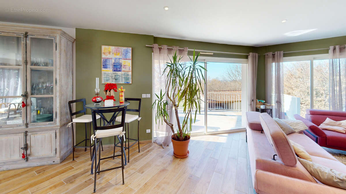 Maison à PUY-L'EVEQUE