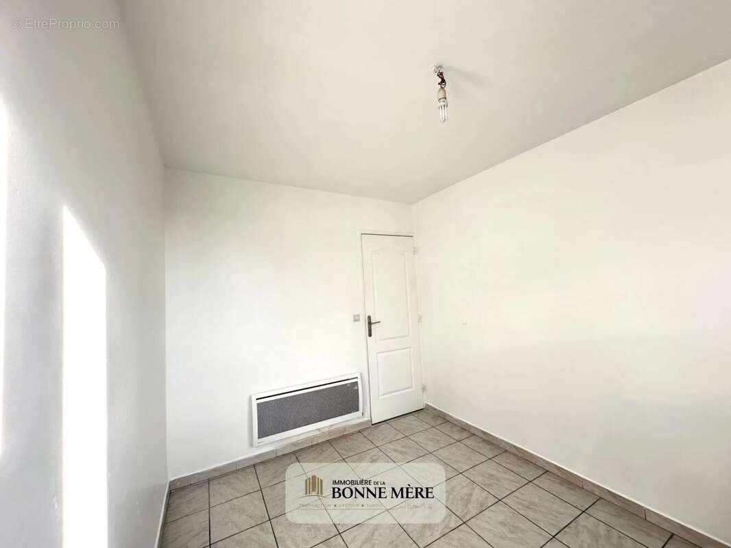 Appartement à MARSEILLE-14E