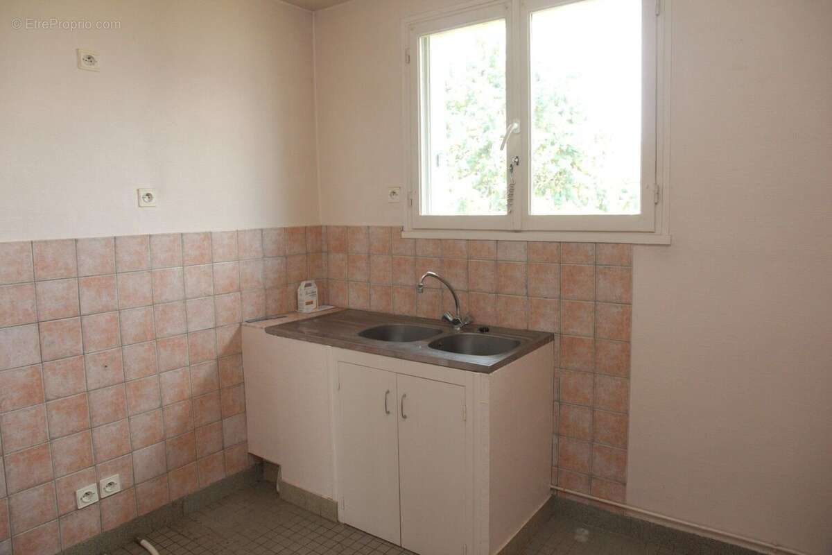 Appartement à CHALETTE-SUR-LOING