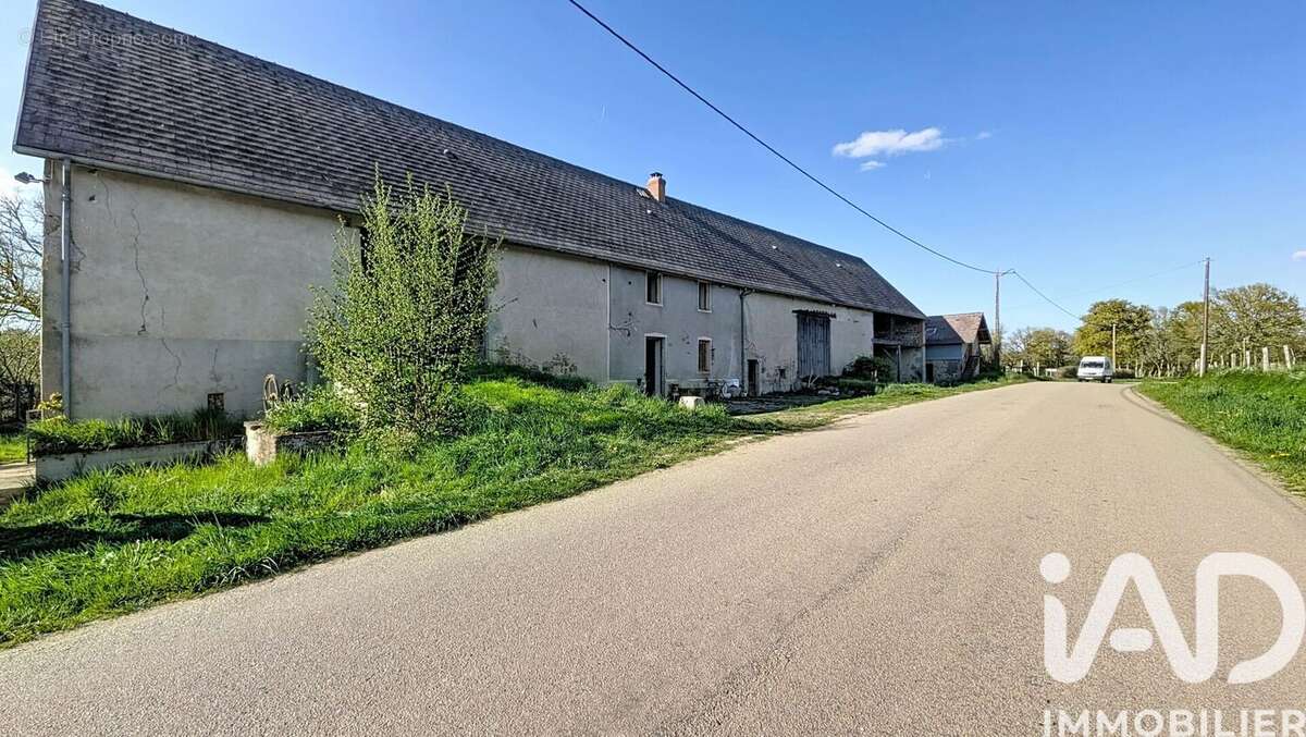 Photo 2 - Maison à MONTEL-DE-GELAT