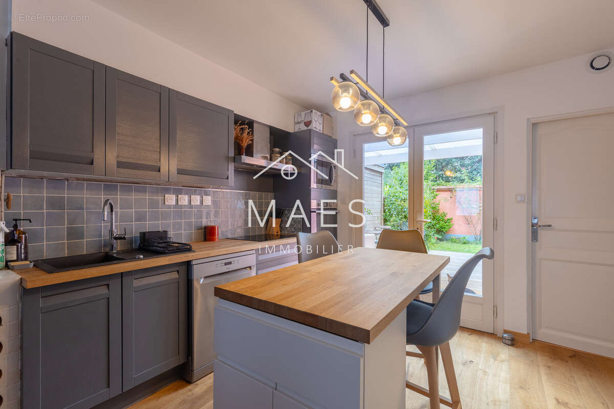 Maison à WAMBRECHIES