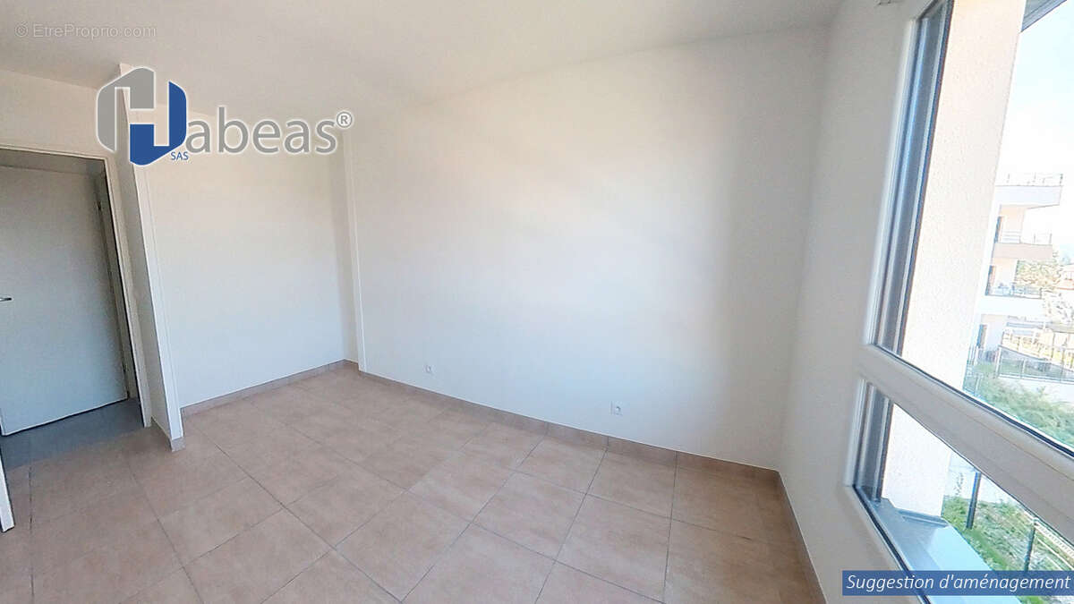 Appartement à SAINT-PIERRE-DE-CHANDIEU