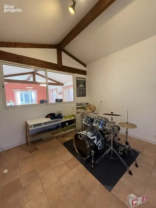 La brede maison de plain pied au coeur d'un environnement privilégié - photo 5