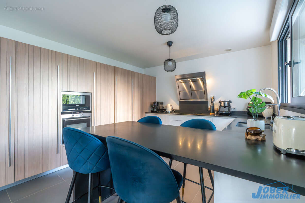 Maison à NOGENT-SUR-MARNE