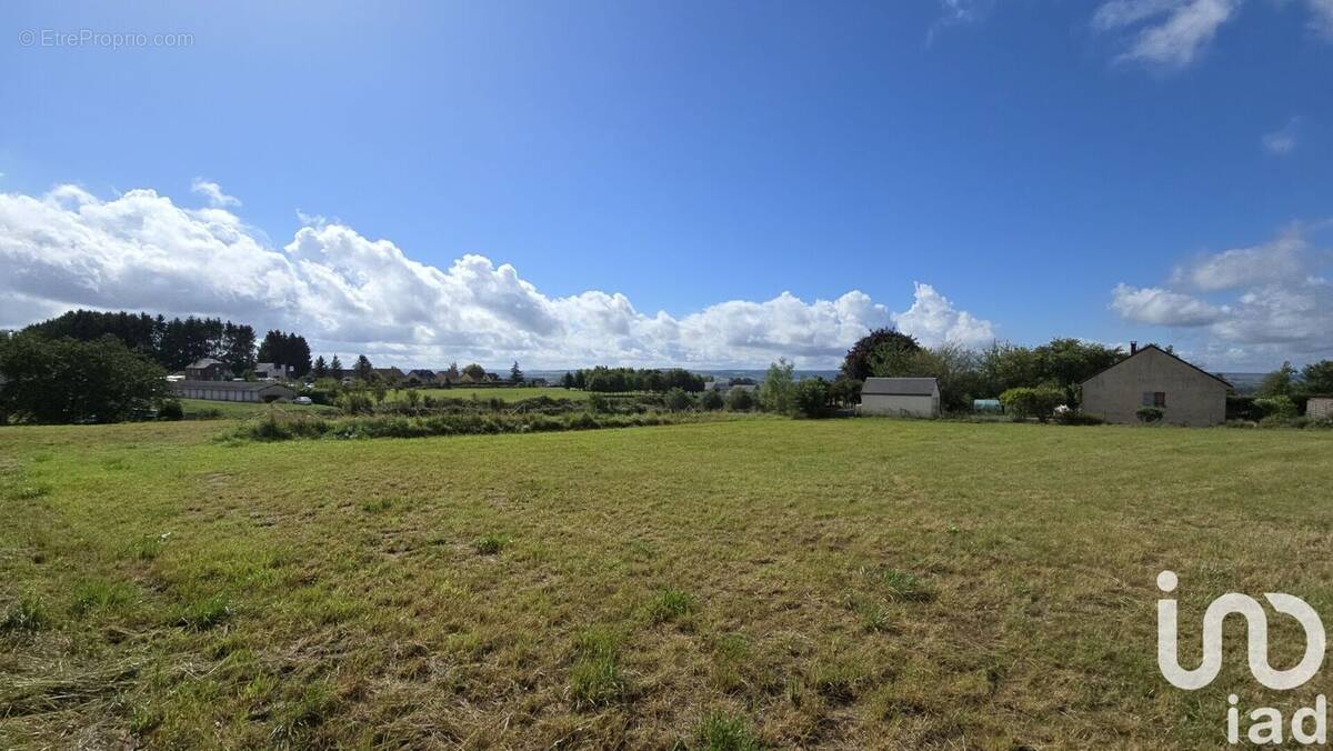 Photo 1 - Terrain à RENWEZ