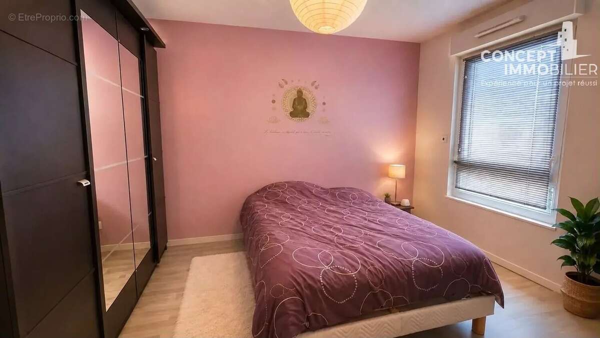 Appartement F3 à vendre, balcon,  box en sous sol - photo 5