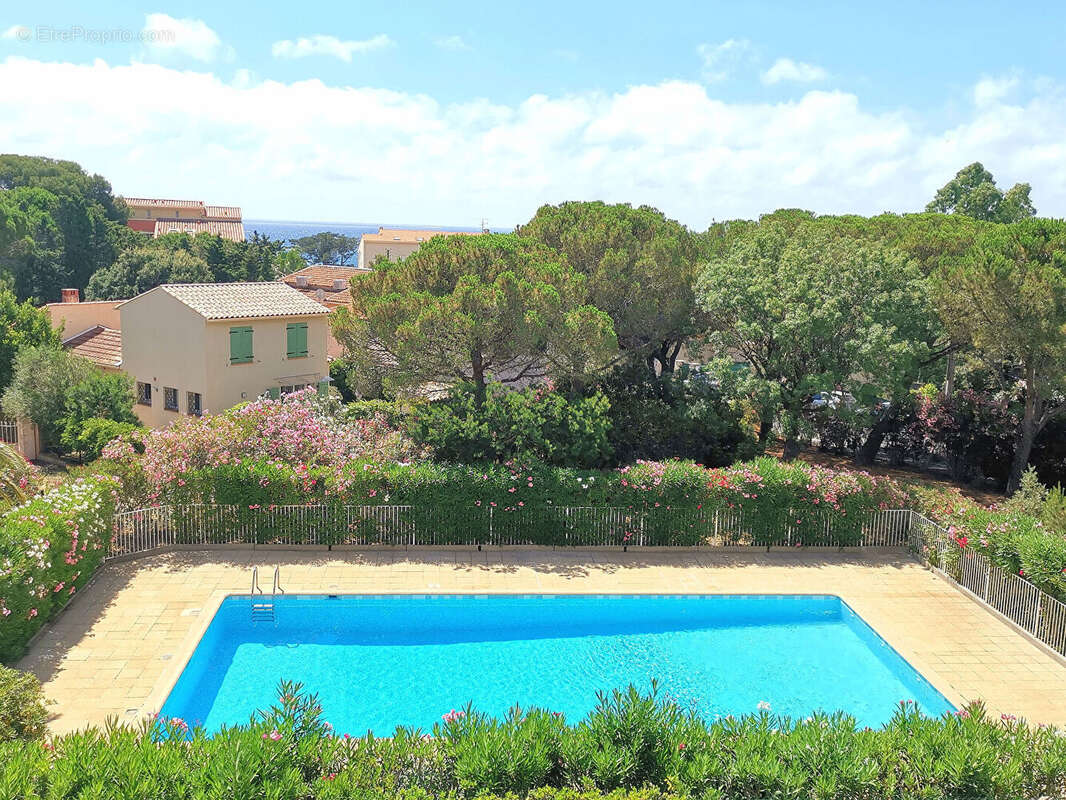 Appartement à FREJUS