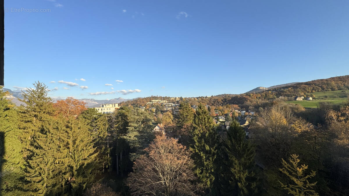 Appartement à JACOB-BELLECOMBETTE