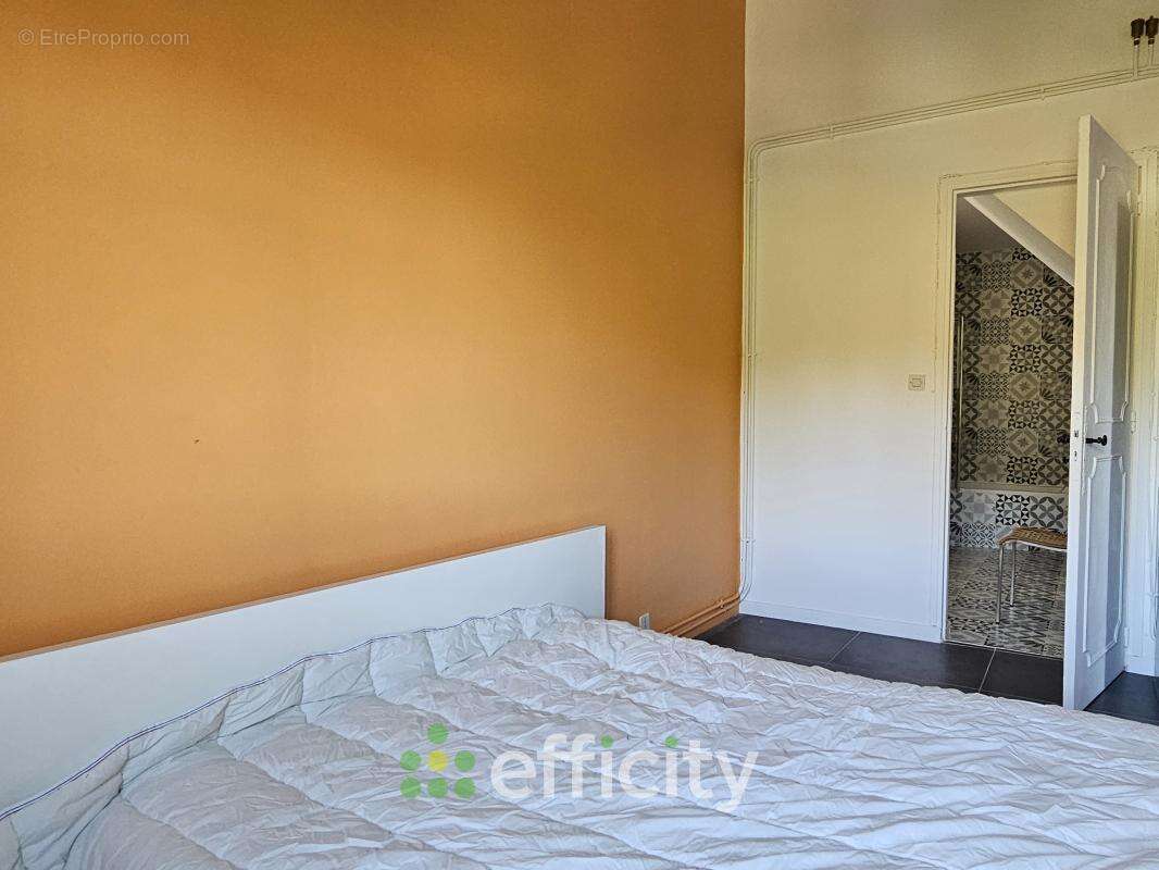 Maison 187 m² à Ceyreste  - photo 13