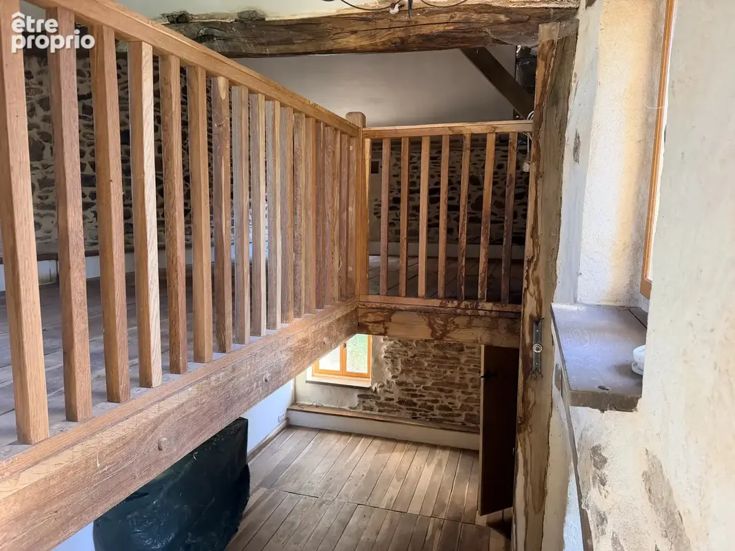 Maison à finir de rénover, située dans un cadre paisible - photo 8