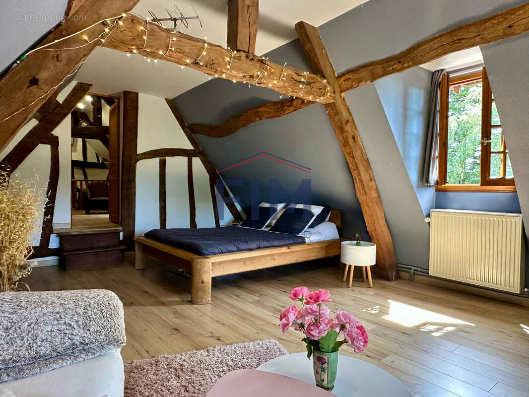 Maison à NEUFCHATEL-EN-BRAY