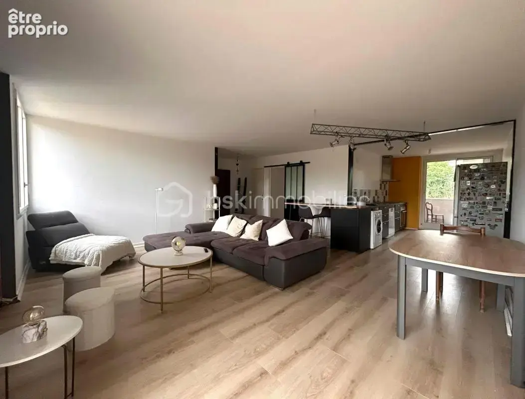 Appartement à ARPAJON