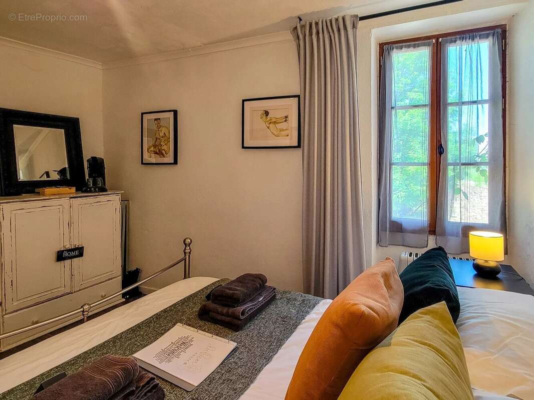 Maison à VILLEFRANCHE-DE-ROUERGUE