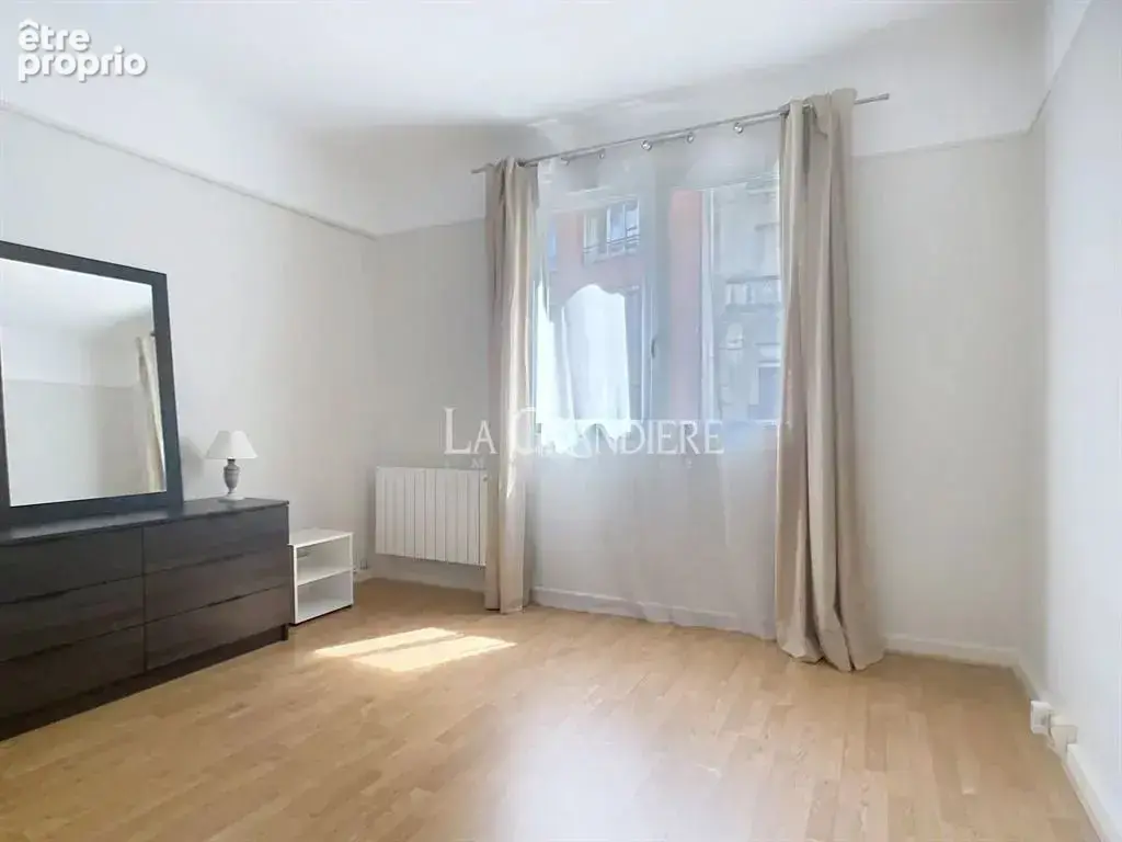 Paris 16 - Ranelagh - 1er étage - 3 pièces - 2 chambres - 73 m2 - photo 11