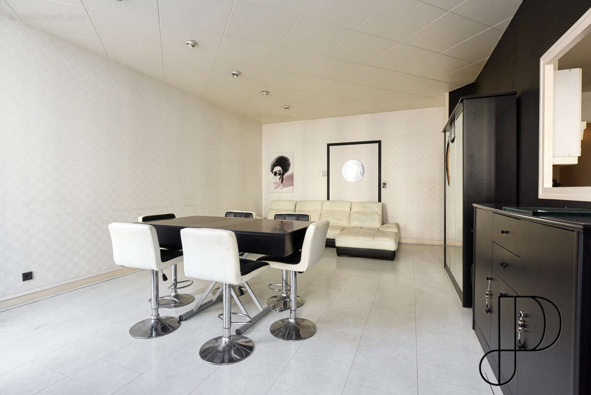 Appartement à LYON-1E