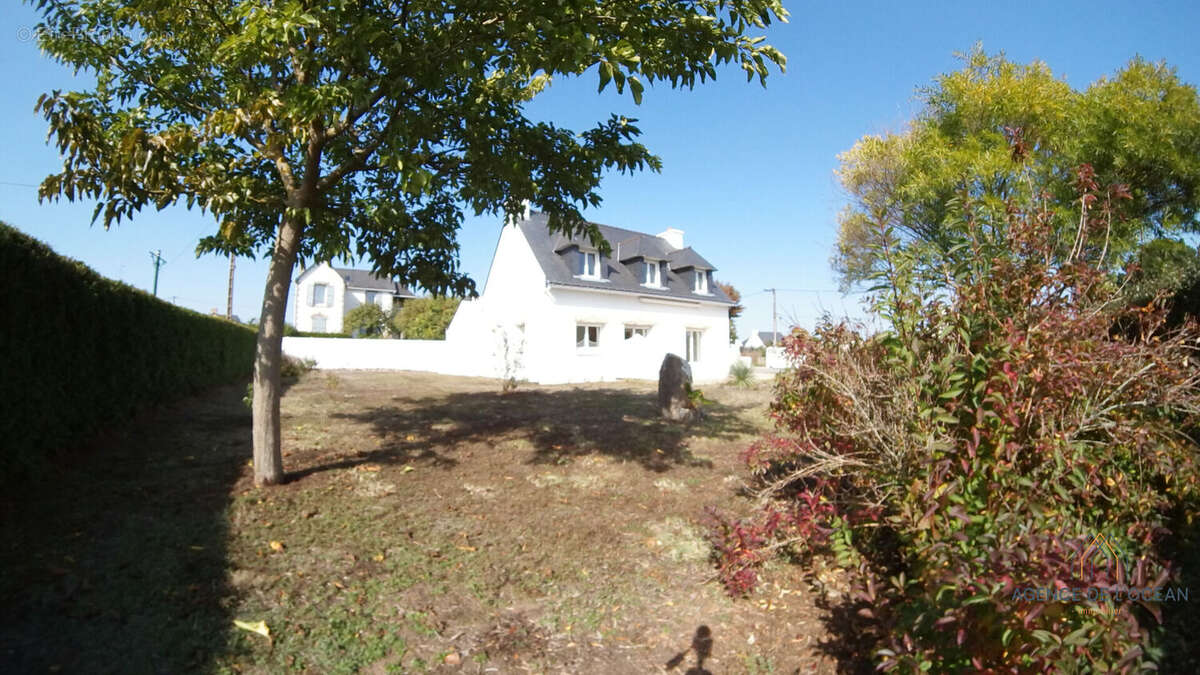 Maison à PLOUHARNEL