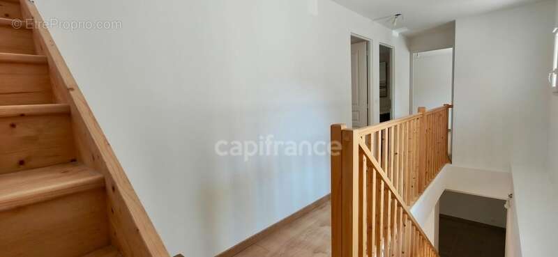 Appartement à EYRAGUES
