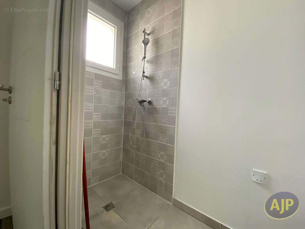Maison 3 chambres avec Jardin - photo 9