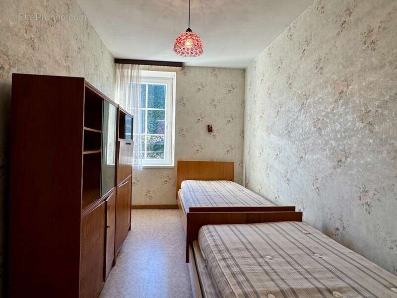 Maison à VAL-ET-CHATILLON