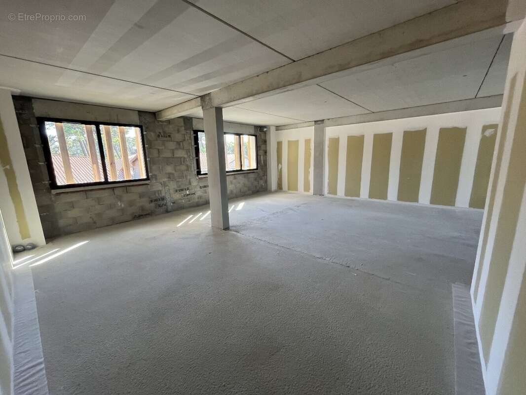 Commerce 84 m² à Hossegor  - photo 3