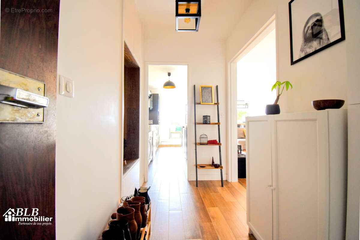 Appartement à ELANCOURT