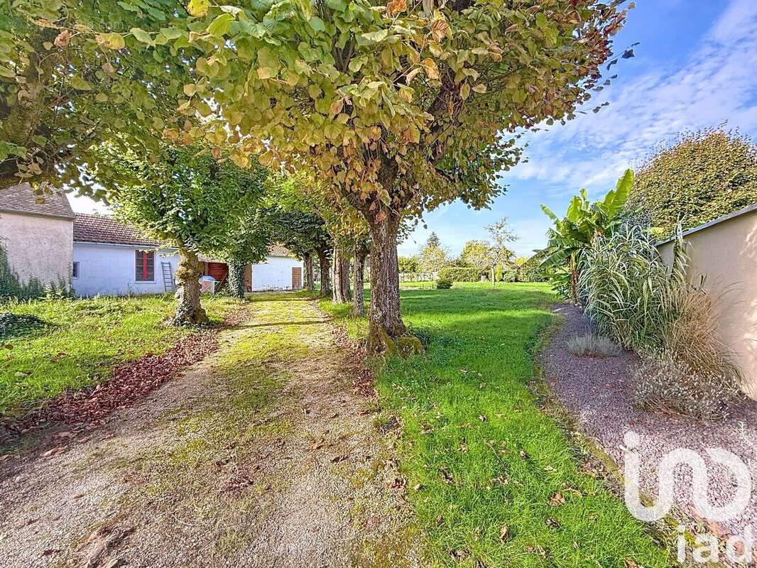 Photo 7 - Maison à HERY