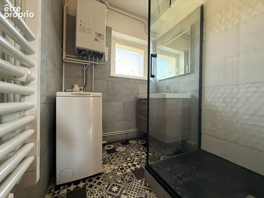 Appartement quartier de la gare, 2 chambres, balcon - photo 5