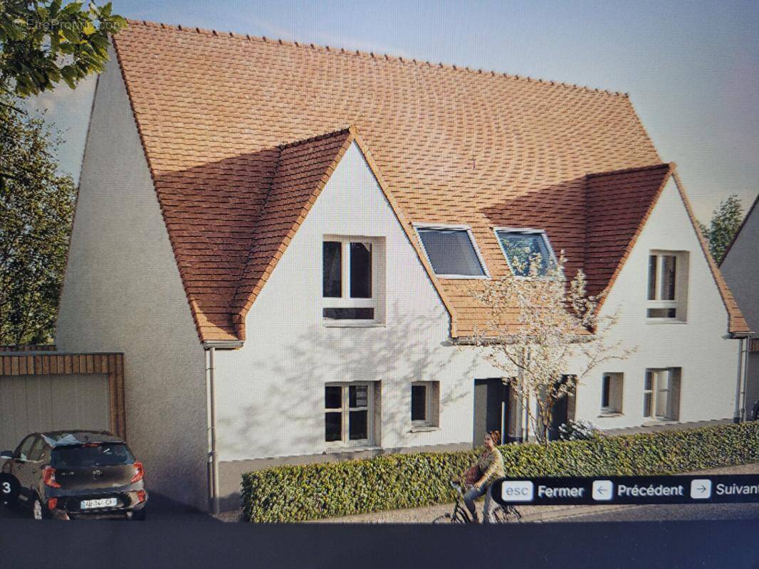 Maison à GONDECOURT