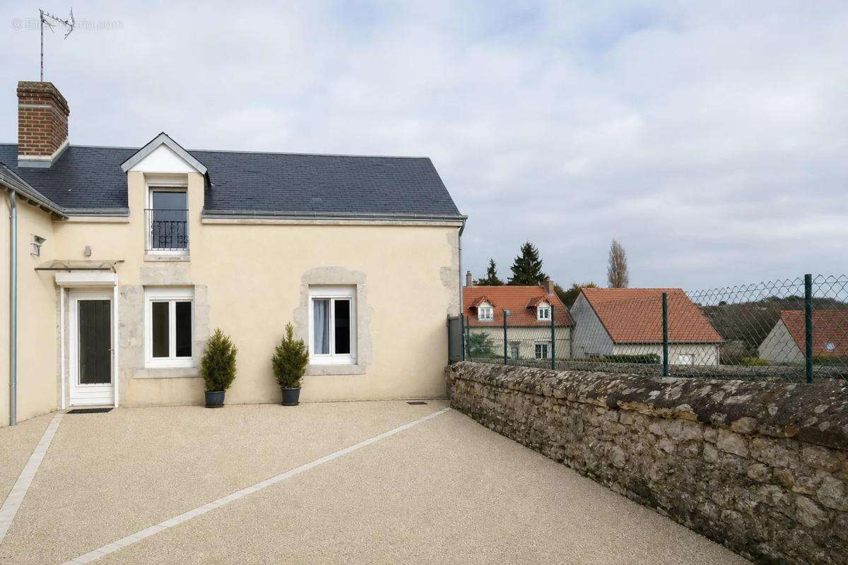 Maison à SELOMMES