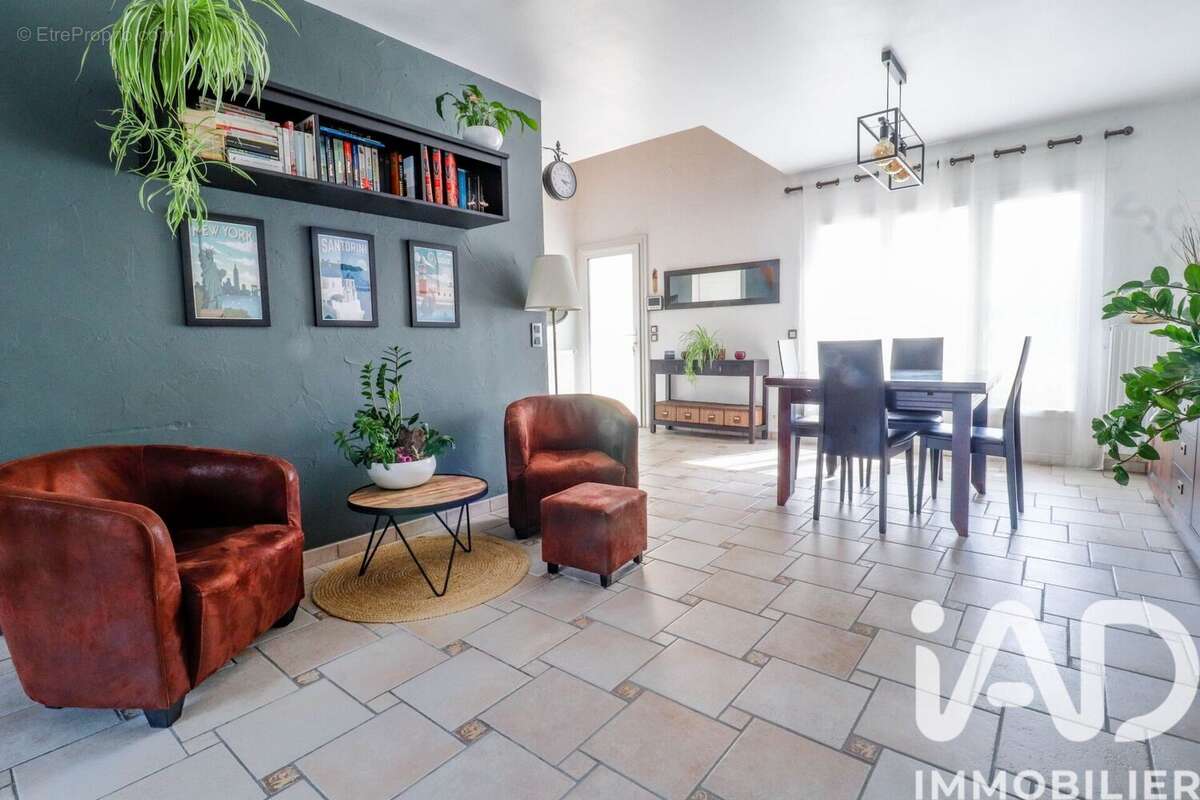Photo 6 - Maison à MORANGIS