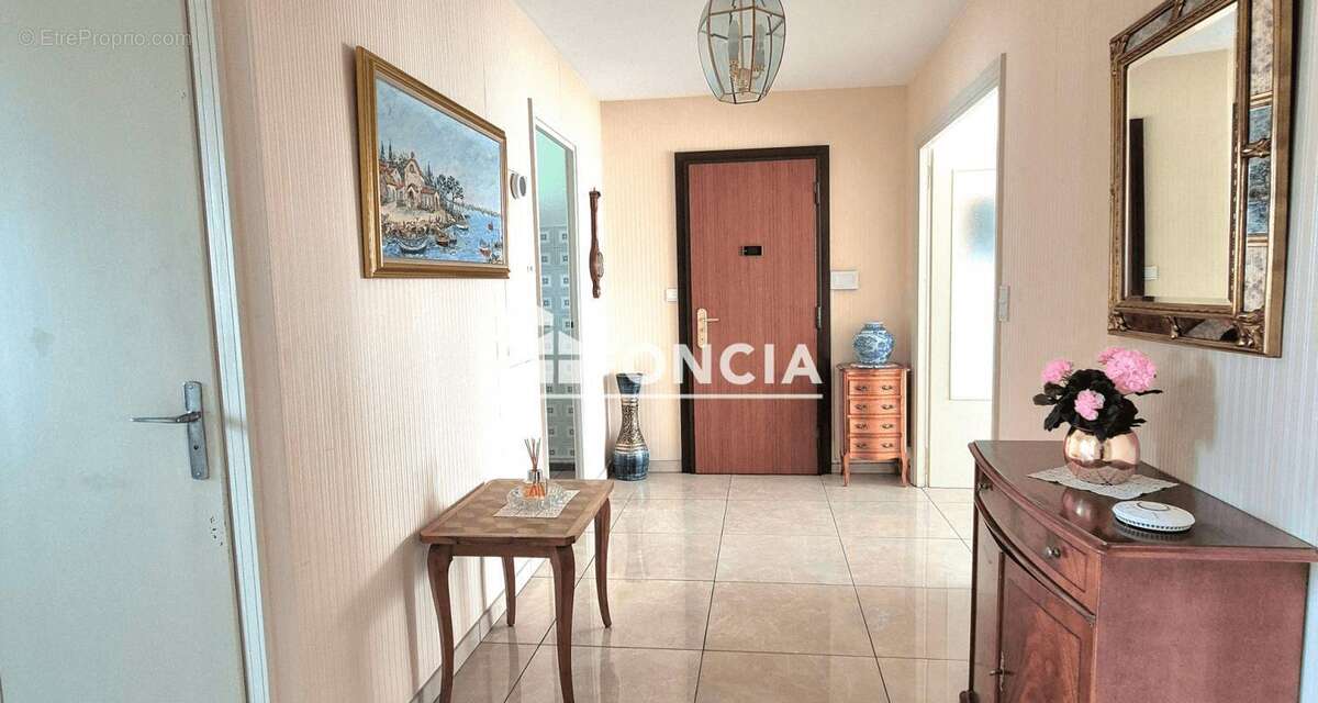 Appartement à ECHIROLLES