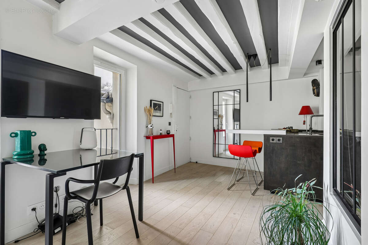 Appartement à PARIS-5E