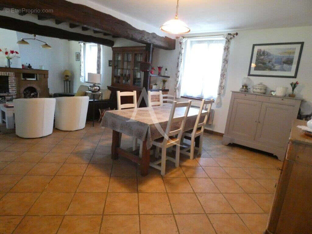 Maison à VRIGNY