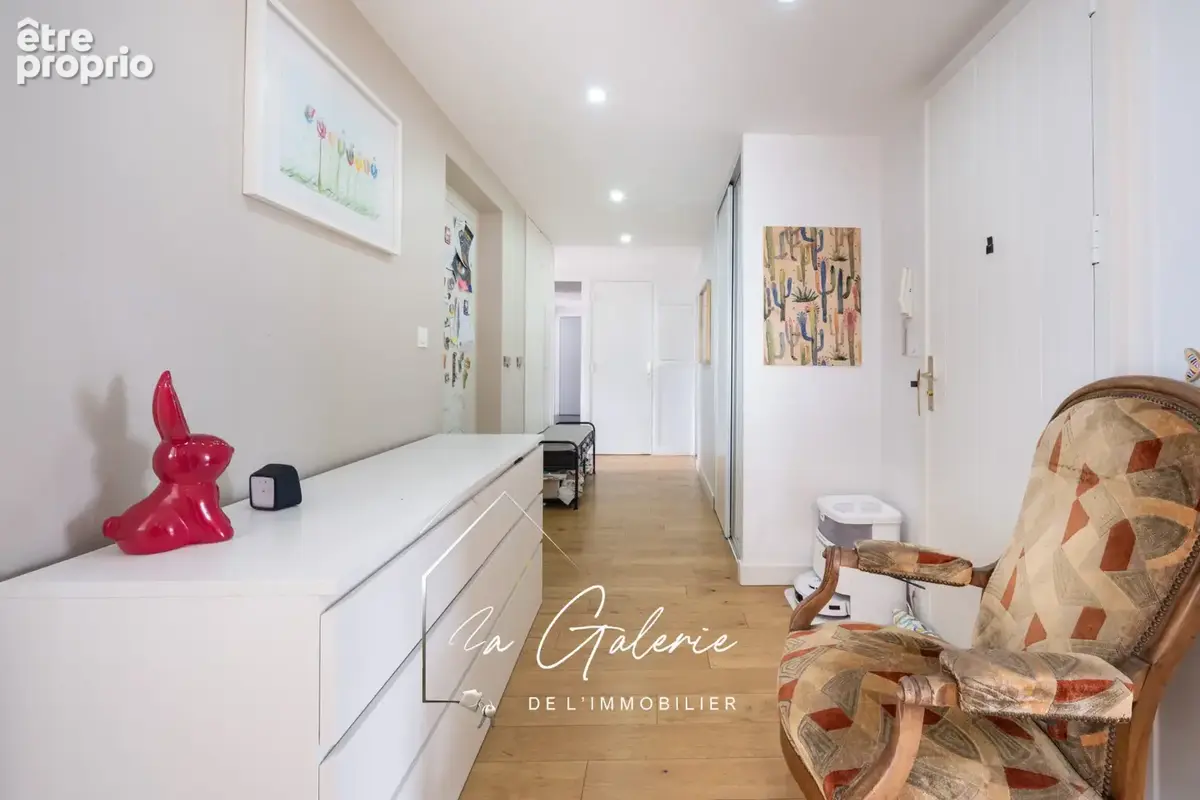 Magnifique appartement en dernier etage avec terrasse hyper centre de grenoble - photo 12