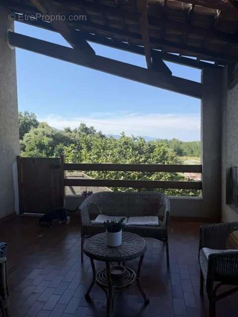 Villa familiale de 203 m² avec 2 logements sur 890 m² de terrain BORGO - photo 11